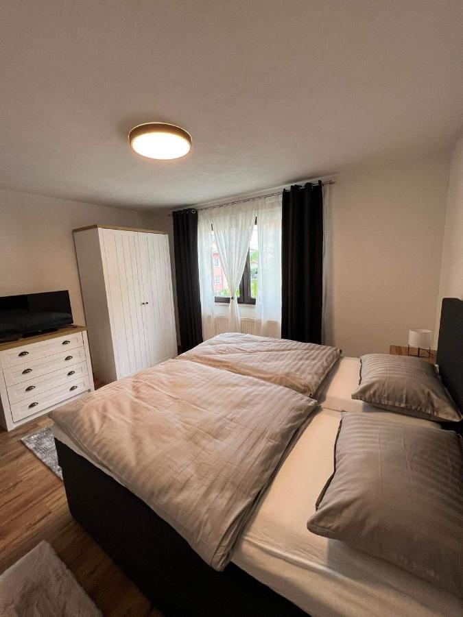 Апартаменти Apartman “City” Біхач Екстер'єр фото