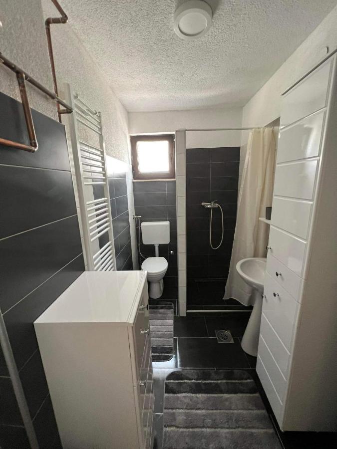 Апартаменти Apartman “City” Біхач Екстер'єр фото